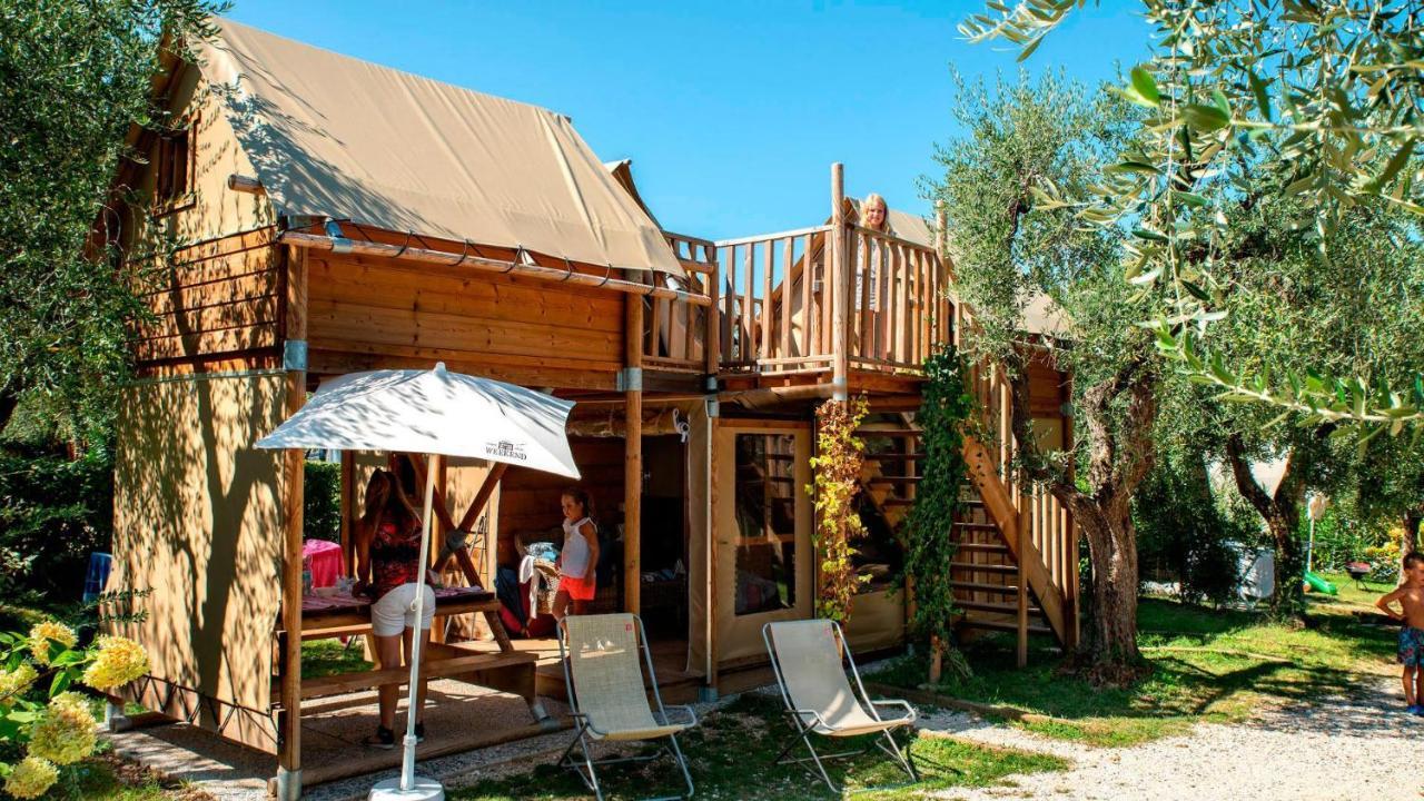 Vacanze Glamping Boutique Сан-Феліче-дель-Бенако Екстер'єр фото